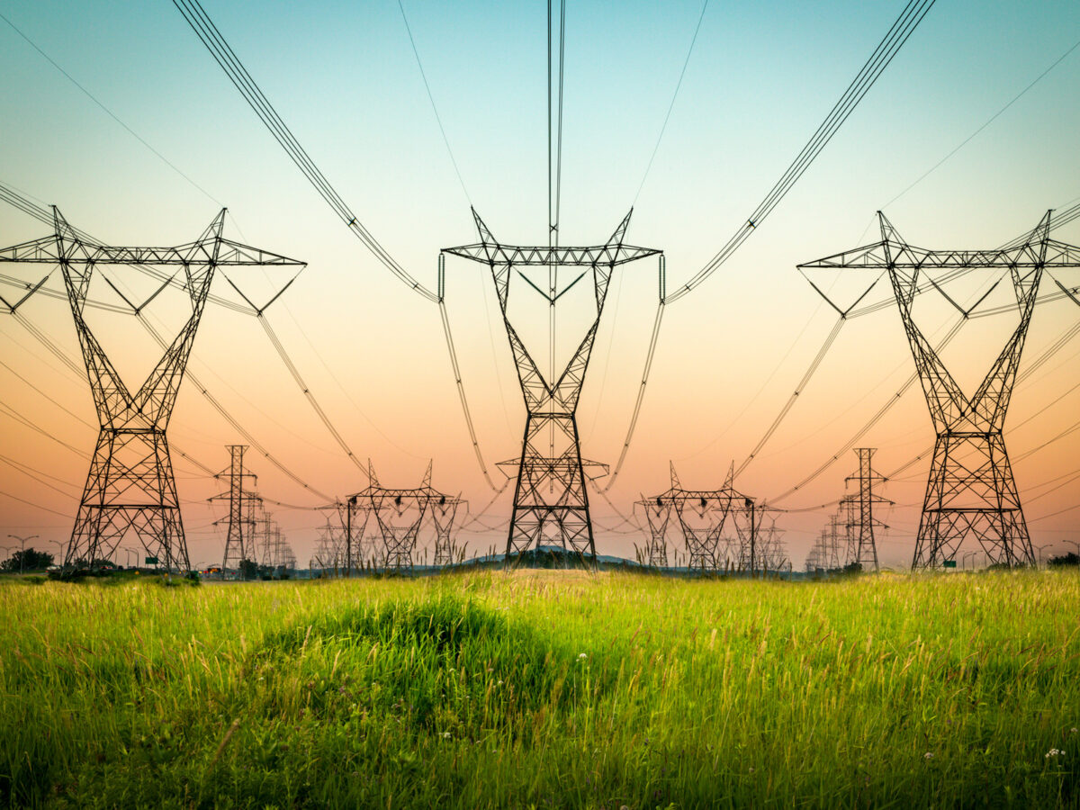 high voltage electrical transmission lines