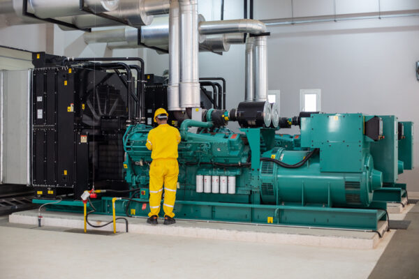 Commercial generator maintenance