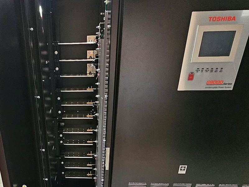 Toshiba G9000 Series 300 kVA Toshiba G9000 Series 300 kVA