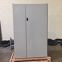 Eaton Powerware 9315 Battery Cabinet Image 1